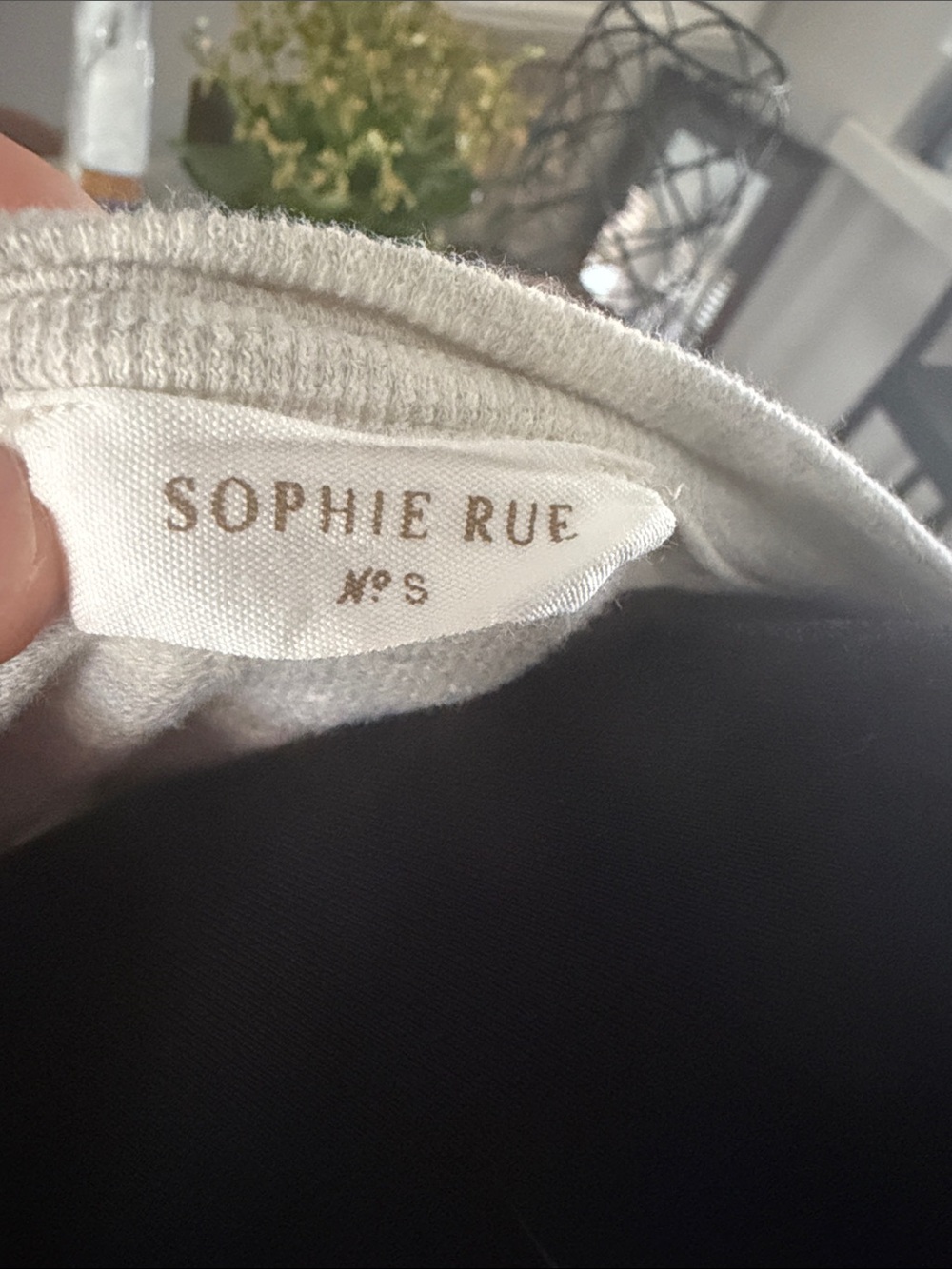 Sophie Rue Cropped Tie-Front Short Sleeve Top - Picture 2 of 9